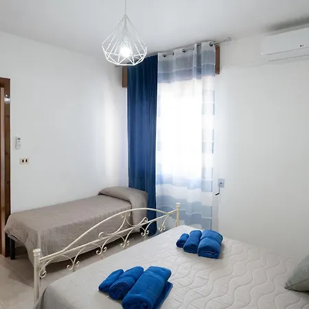 Casa Lu Paparoni 2 A 130 Mt Dalla Specchiarica Di San Pietro In Bevagna * 托雷科里梅纳